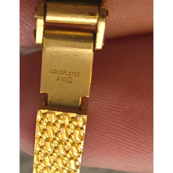 Vintage Certina Swiss quartz watch gold plated Ladies Wrist Watch rare timepiece - Picture 5 of 14